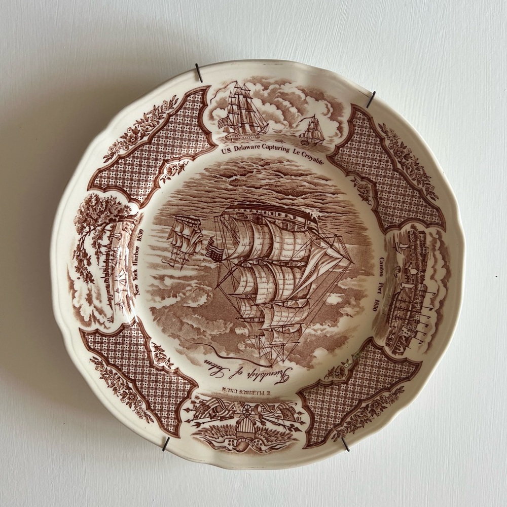 Alfred Meakin fair winds grind ship of Salem plate